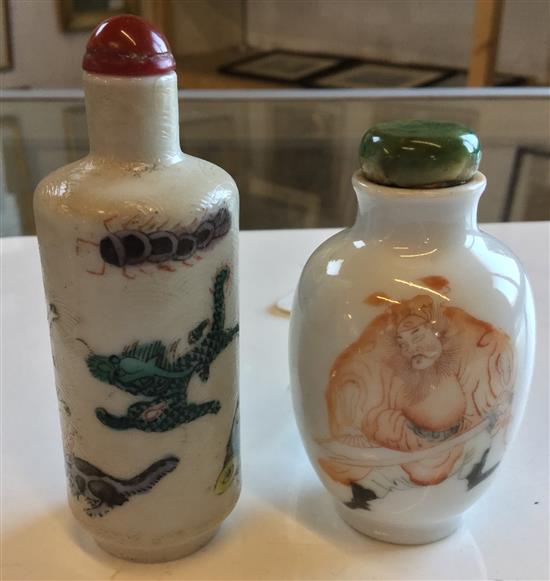 Two Chinese enamelled porcelain snuff bottles, 1830-1900, 6cm
